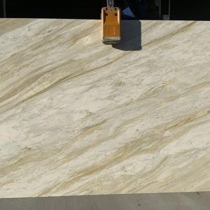 Calacatta Cremo Lux