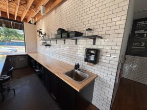 WOOD COUNTERTOP AFTER (2)